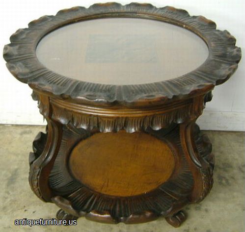 Antique Mahogany Shell Carved Table