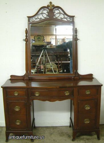 Antique Mahogany Vanity