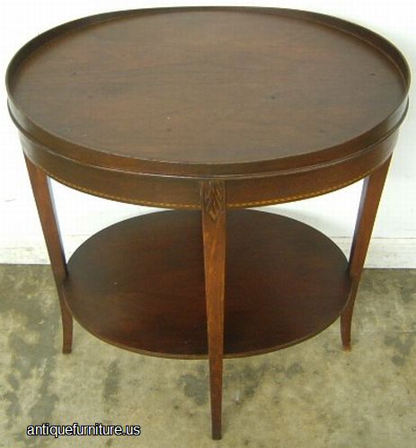 Antique Oval Mahogany Lamp Table
