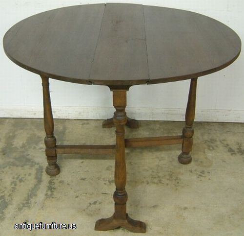 Antique Walnut Gate Leg Table