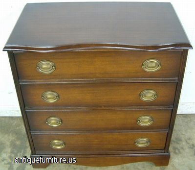 Antique Mahogany Bachelor Chest