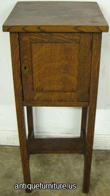 Antique Oak Arts And Crafts Humidor