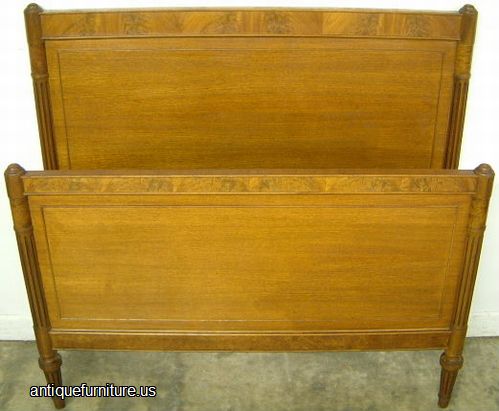 Antique Mahogany Twin Bed