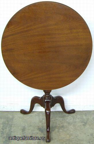 Antique Mahogany Tilt Top Table