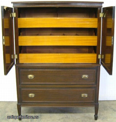 Antique Mahogany Chest Interior View
