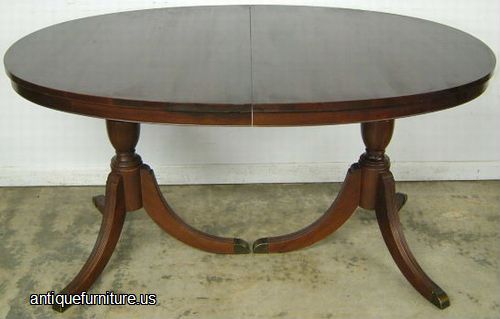 Antique Mahogany Oval Dining Table