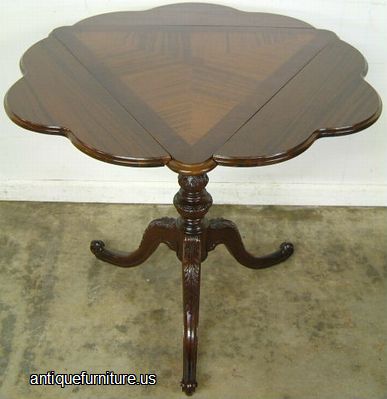 Antique Mahogany Handkerchief Table