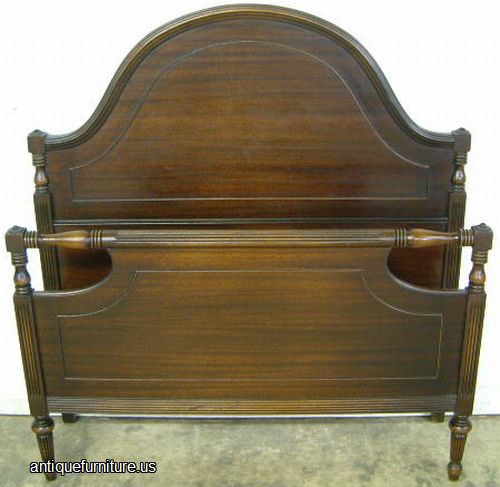 Antique Mahogany Twin Bed