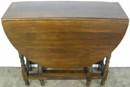 Antique Walnut Gateleg Table
