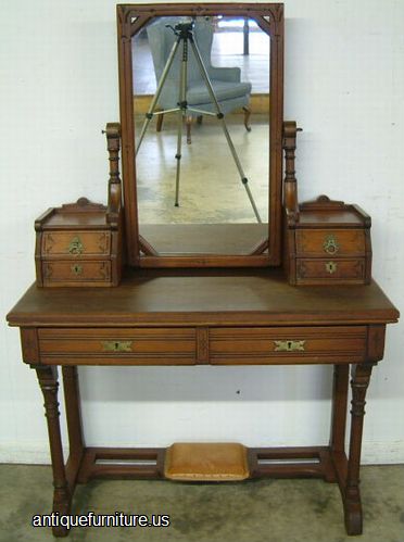 Antique Cherry Victorian Dressing Table