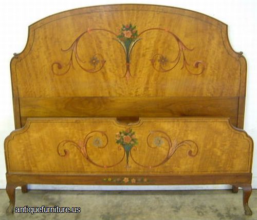 Antique Paint Deorated Bed