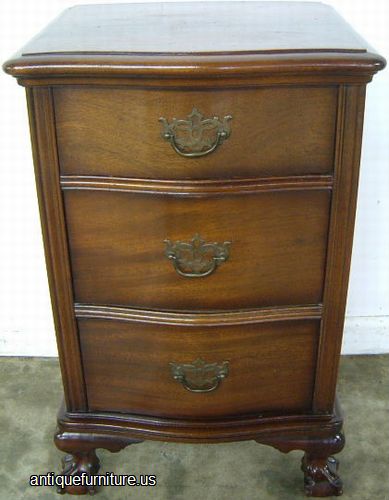 Antique Mahogany Ball And Claw 3 Drawer Nightstand