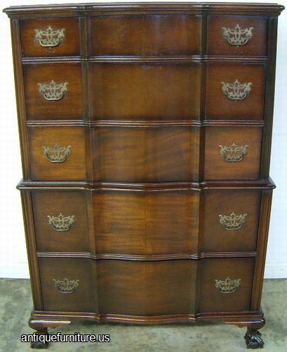 Antique Mahogany Ball And Claw 5 Drawer Chest