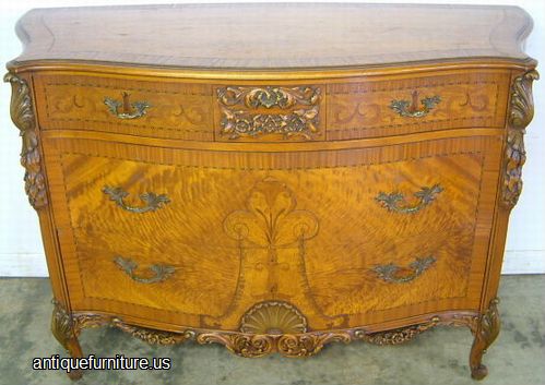 Antique Ornate Shell Carved Inlaid Dresser