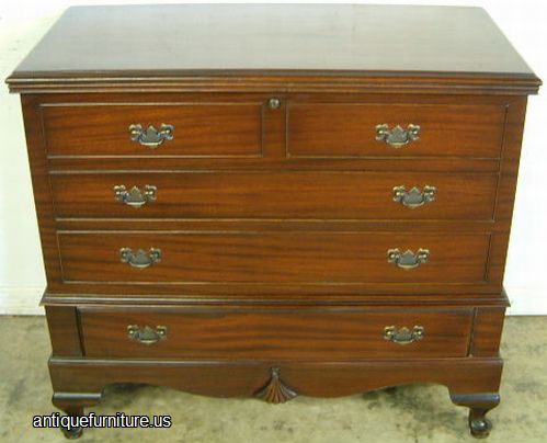 Antique Ribbon Mahogany Cedar Chest