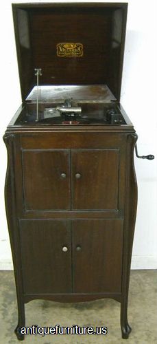 Antique Mahogany Victrola