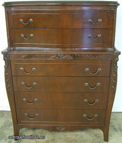 Antique Flame Mahogany 6 Drawer Chest