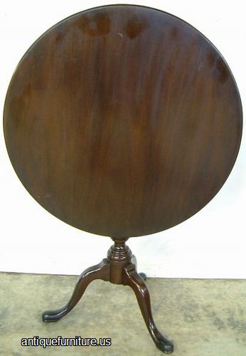 Antique Mahogany Tilt Top Table