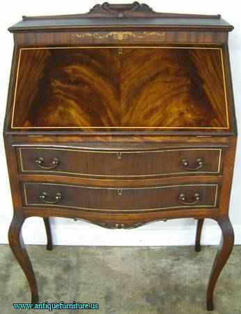 Antique Mahogany Ladies Desk