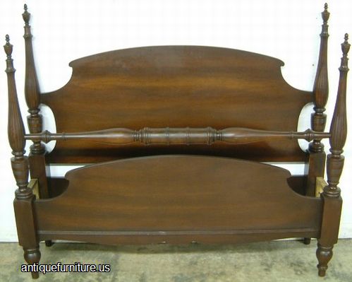 Antique Mahogany Poster Bed