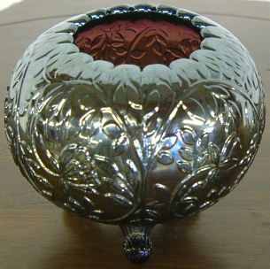 Antique Louisa Carnival Rose Bowl