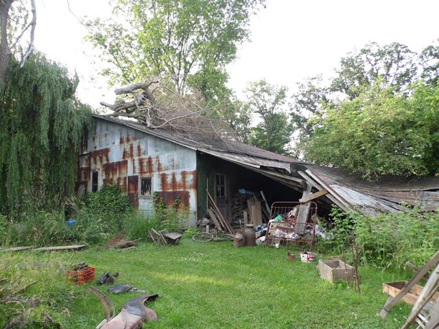 June 2013 Antique Picking Photo by John Reinhart
