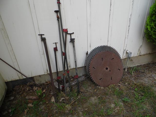 June 2013 Antique Picking Photo by John Reinhart