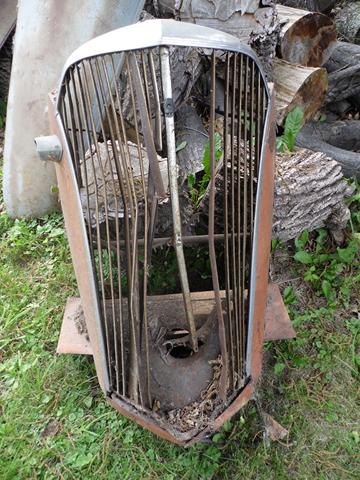 June 2013 Antique Picking Photo by John Reinhart