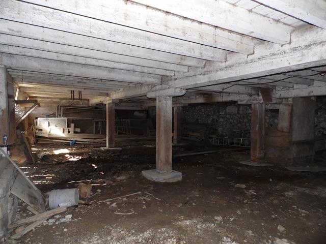 July 2013 Antique Picking Photo by John Reinhart