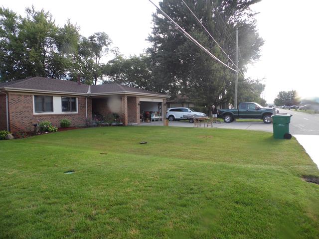 August 2013 Antique Picking Photo by John Reinhart