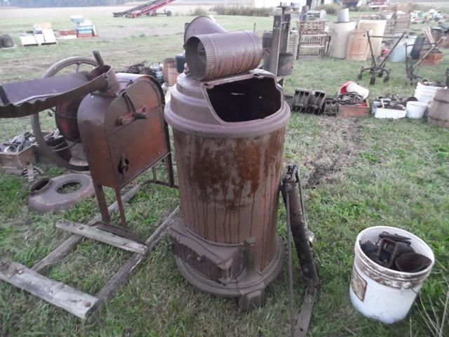 October 2013 Antique Picking Photo by John Reinhart