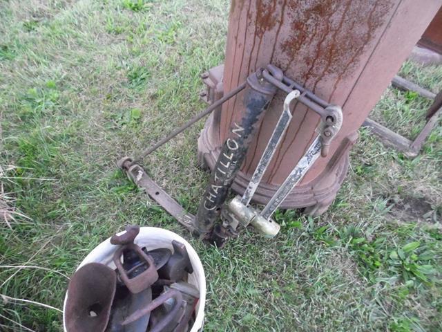 October 2013 Antique Picking Photo by John Reinhart