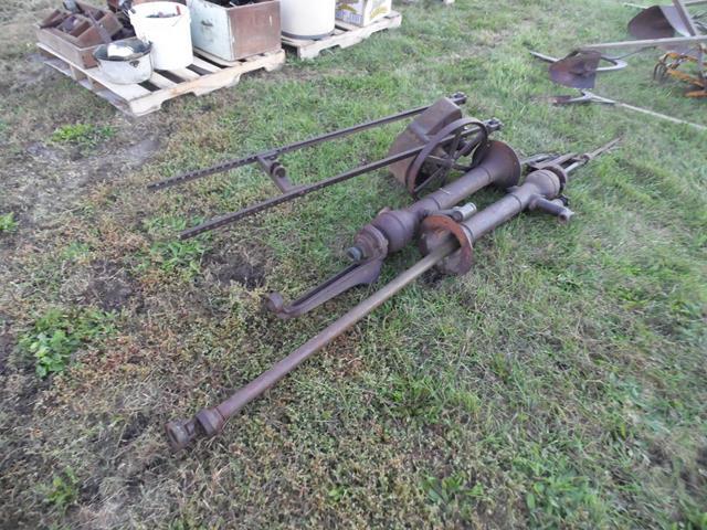 October 2013 Antique Picking Photo by John Reinhart