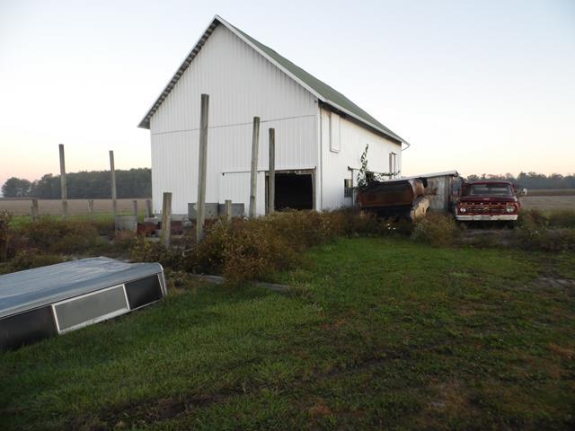 October 2013 Antique Picking Photo by John Reinhart
