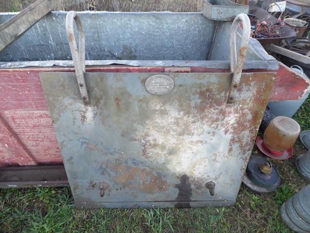 October 2013 Antique Picking Photo by John Reinhart