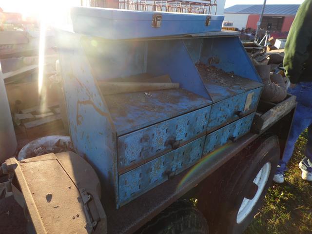 October 2013 Antique Picking Photo by John Reinhart