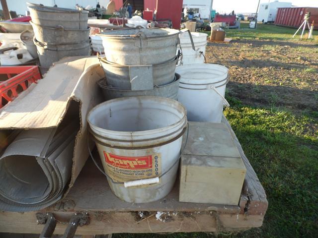 October 2013 Antique Picking Photo by John Reinhart