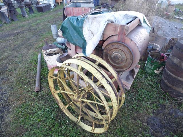 October 2013 Antique Picking Photo by John Reinhart