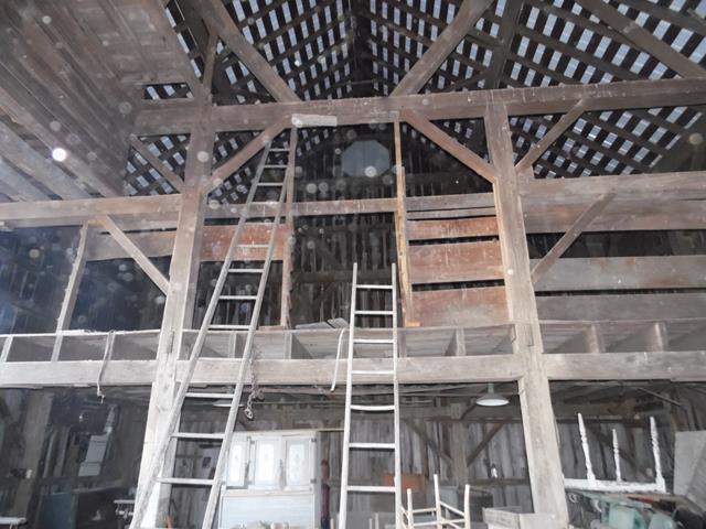 October 2013 Antique Picking Photo by John Reinhart